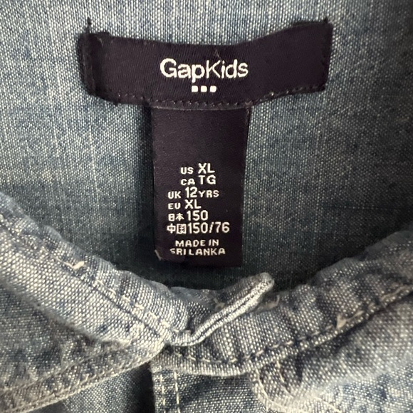 Gap Kids Boys Chambray Shirt - Picture 4 of 4